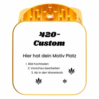 Goldener quadratischer Grinder mit Wunschdesign – stylisches personalisierbares Raucher-Gadget.